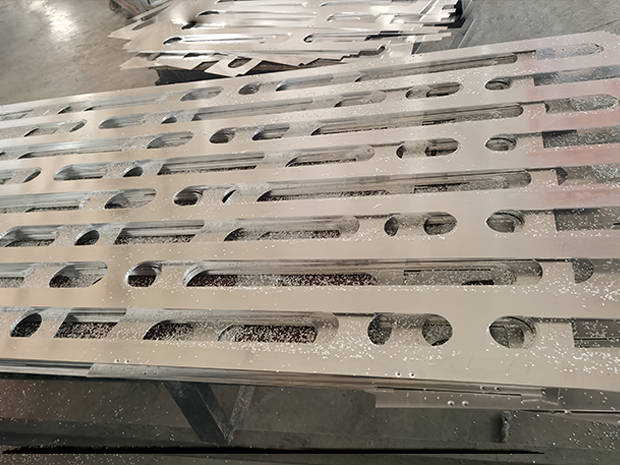 雕花草莓视频在线观看IOS